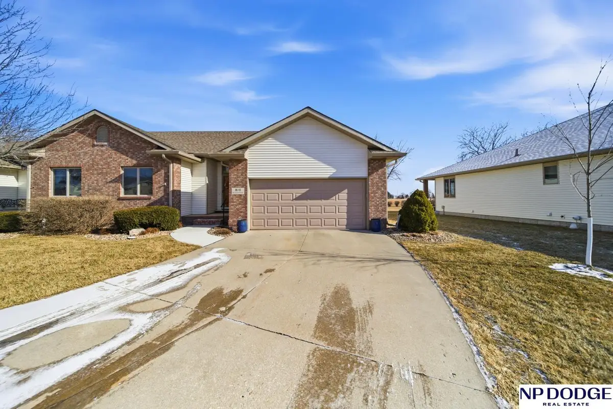 810 Heatherwood Drive, Fremont, NE 68025 - #1