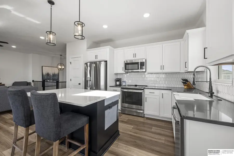 11702 S 189th Street, Melia Forest City, NE 68022 - Image #2