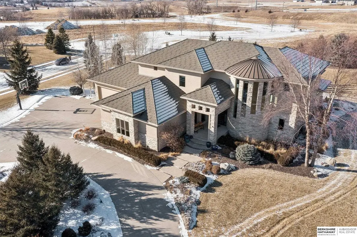 19510 Camden Avenue, Elkhorn, NE 68022 - Image #1