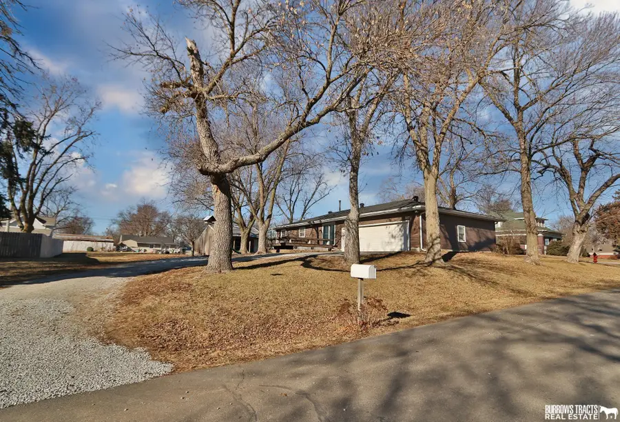 185 E Sterling Avenue, Sterling, NE 68443 - Image #3