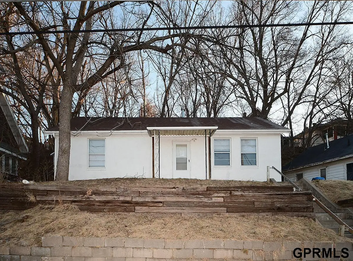 325 Scott Street, Council Bluffs, IA 51503 - Image #1