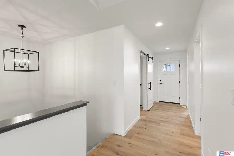 1123 S 9th Avenue, Ashland, NE 68003 - #3