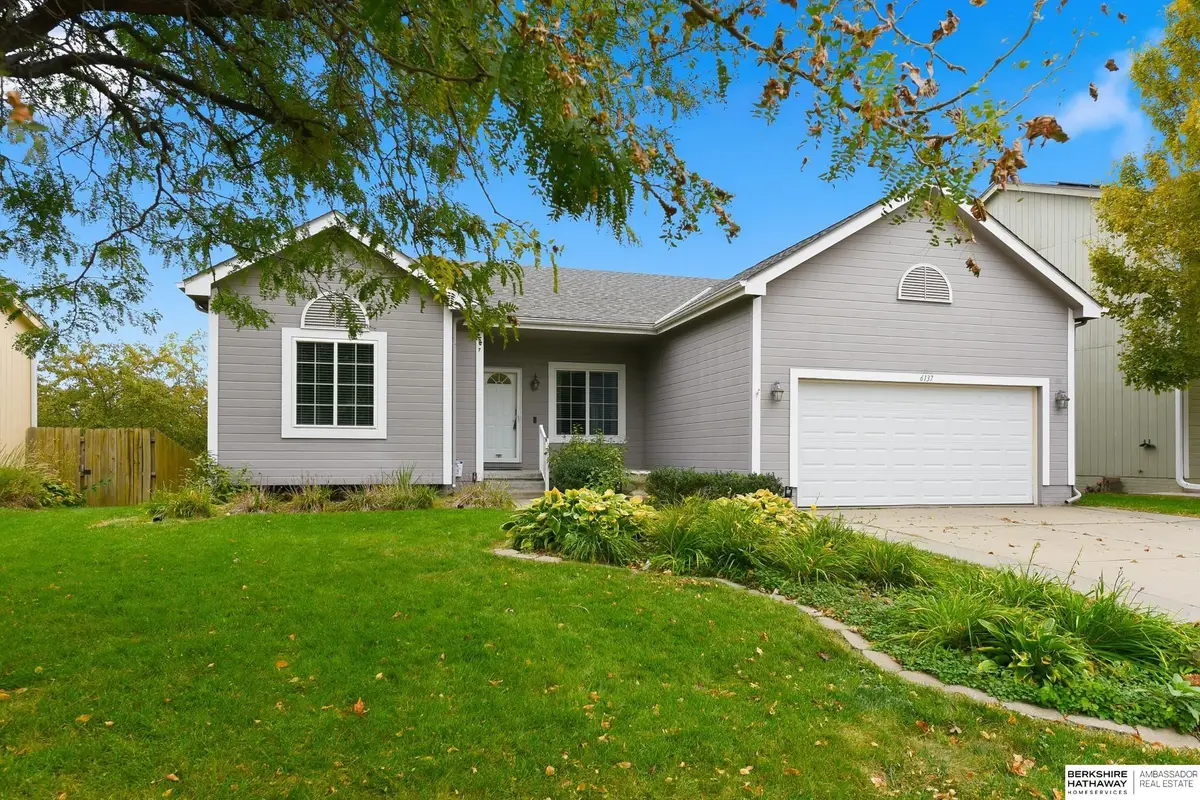 6137 N 146th Street, Omaha, NE 68116 - Image #1