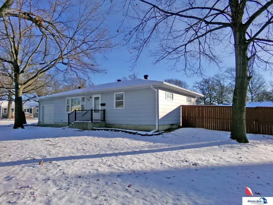 918 N 12th Street, Beatrice, NE 68310 - #2