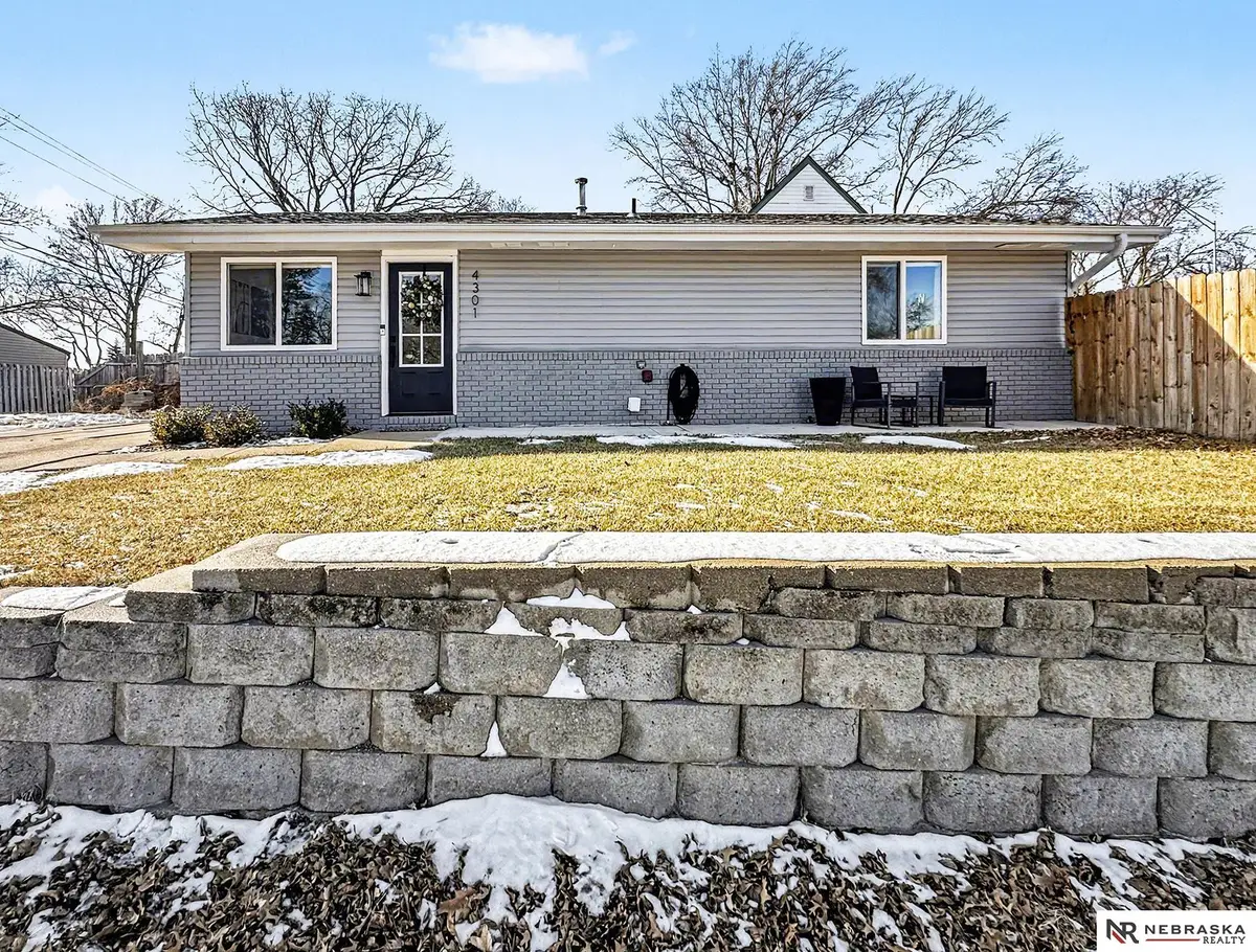 4301 S 54th Street, Lincoln, NE 68506 - #1