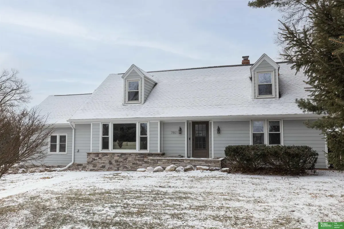 7801 Hickory Circle, Omaha, NE 68124 - Image #1