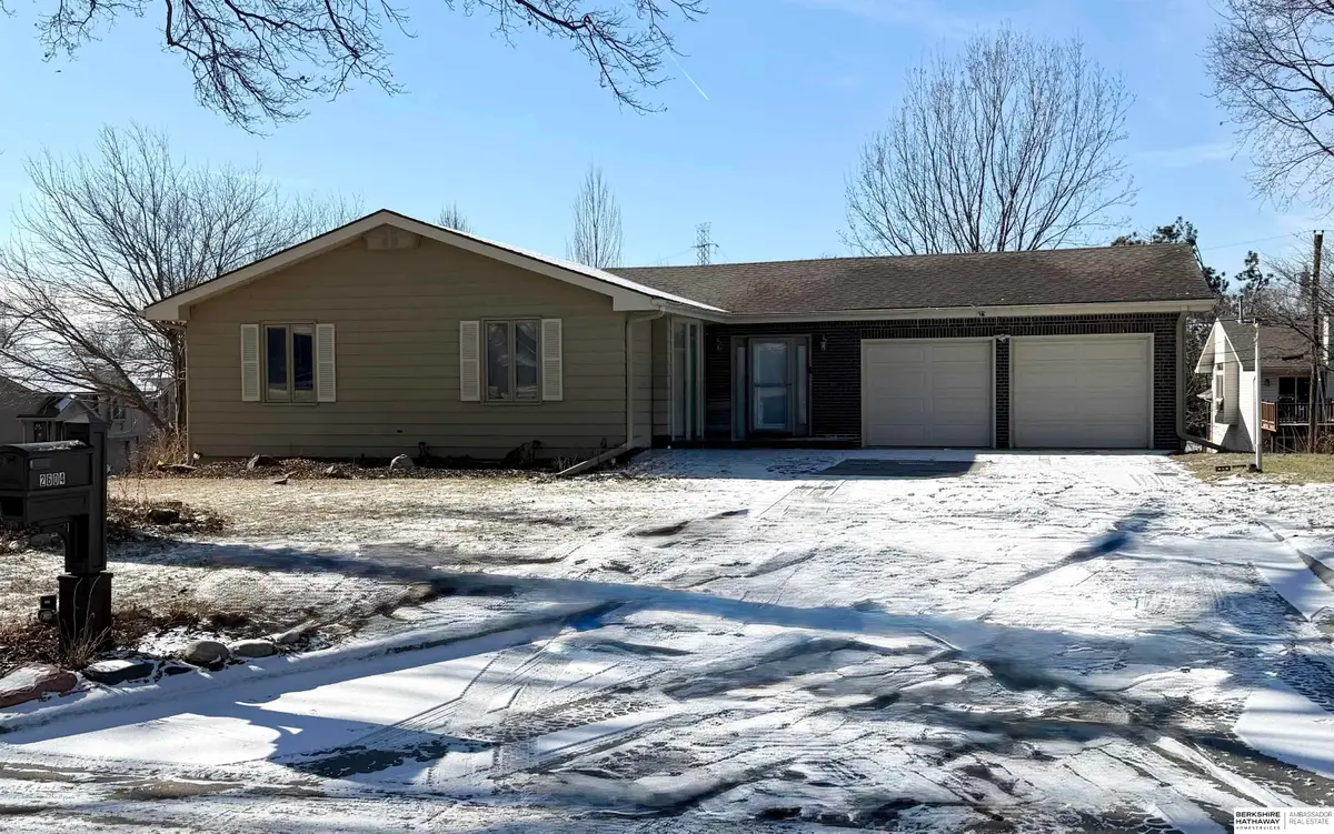 2604 Kimberly Drive, Omaha, NE 68134 - Image #1
