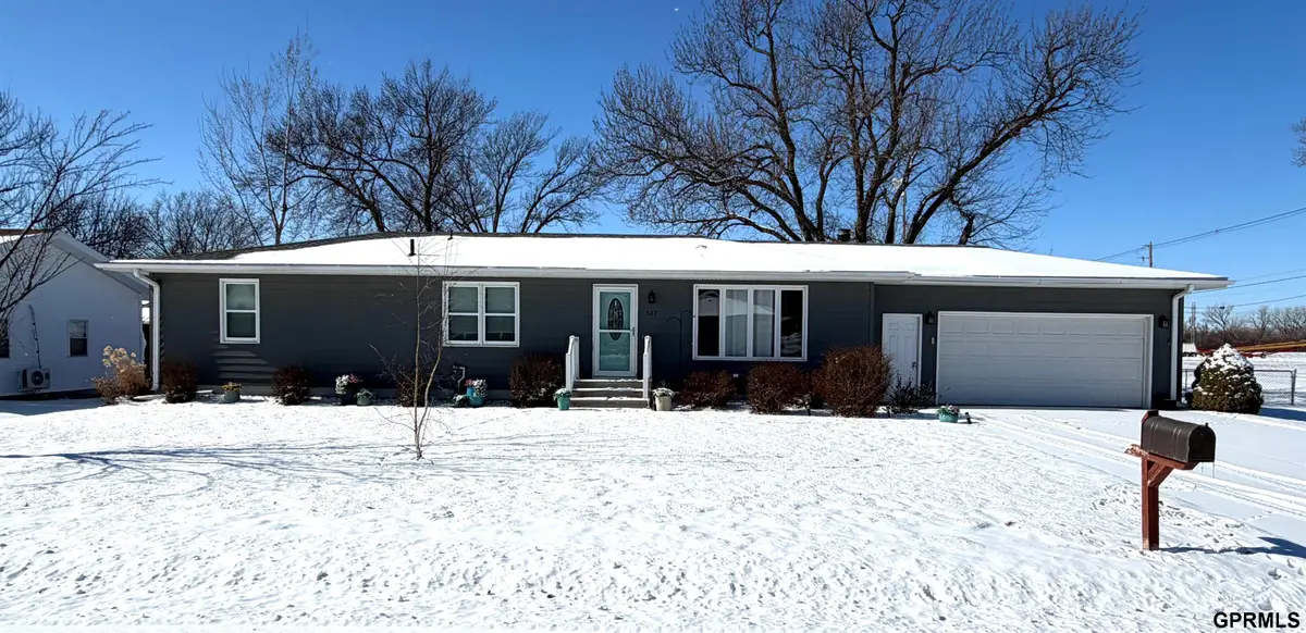 527 N 3rd Street, Hebron, NE 68370 - #1