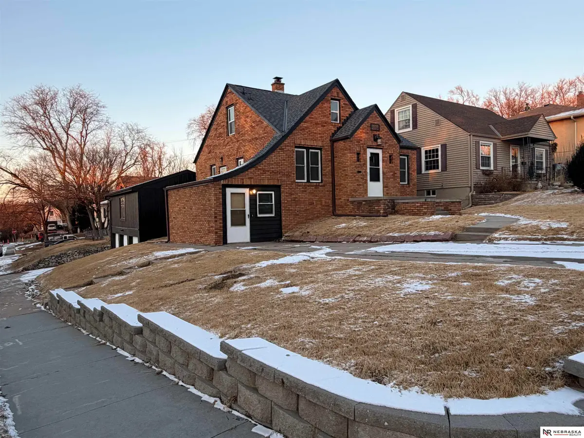 4848 Woolworth Avenue, Omaha, NE 68106 - Image #1