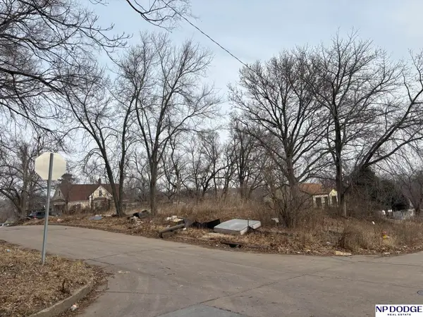 4028 Camden Avenue, Omaha, NE 68111