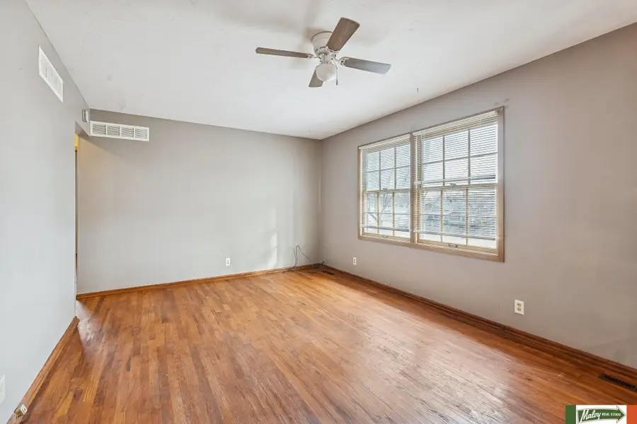 3614 S 126th Avenue, Omaha, NE 68144-4130 - Image #3