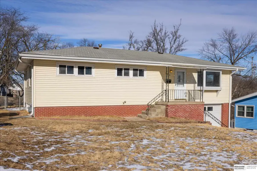 706 Lemay Drive, Bellevue, NE 68005 - Image #3
