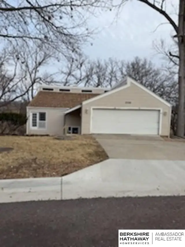 5106 Raven Oaks Drive, Omaha, NE 68152 - Image #1