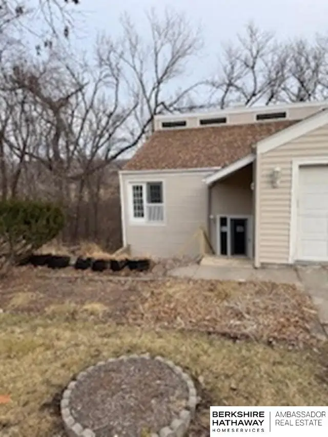 5106 Raven Oaks Drive, Omaha, NE 68152 - Image #2