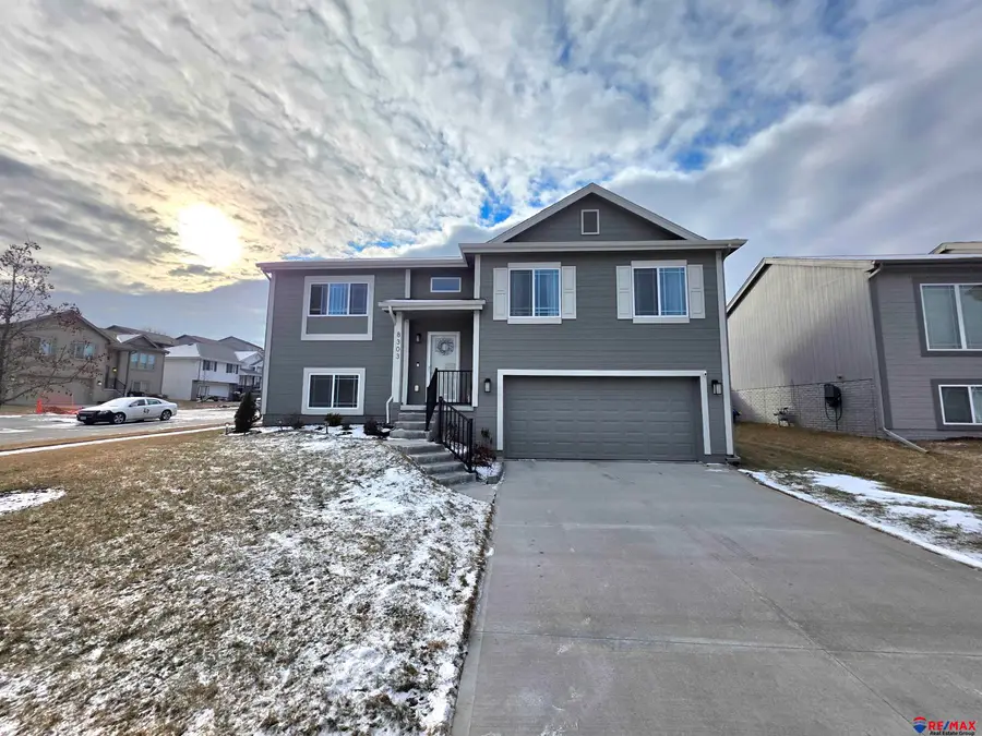 8303 King Street, Omaha, NE 68122 - Image #3