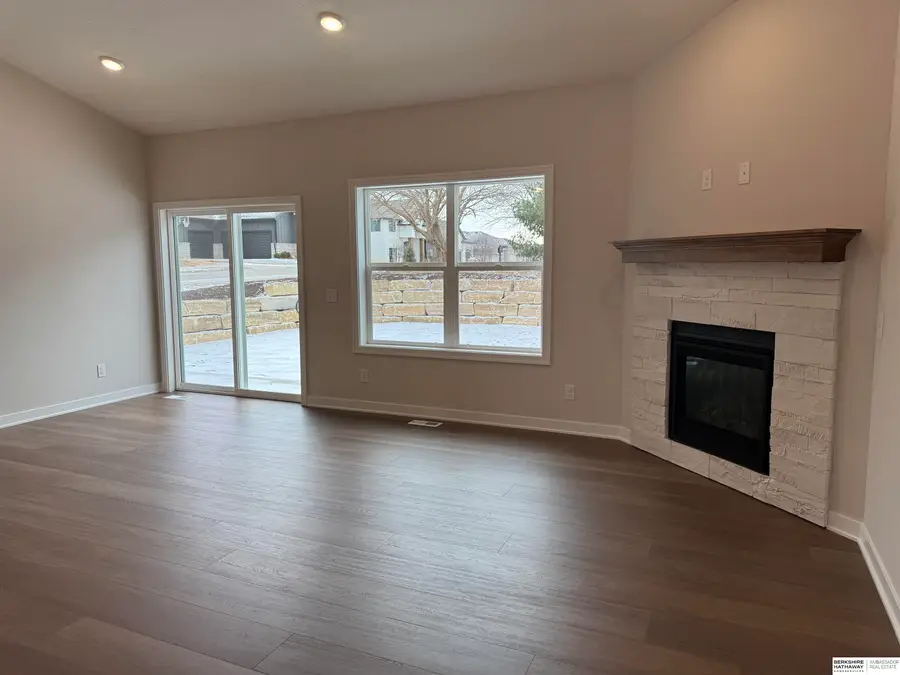 11601 Potter Street, Omaha, NE 68142 - Image #3