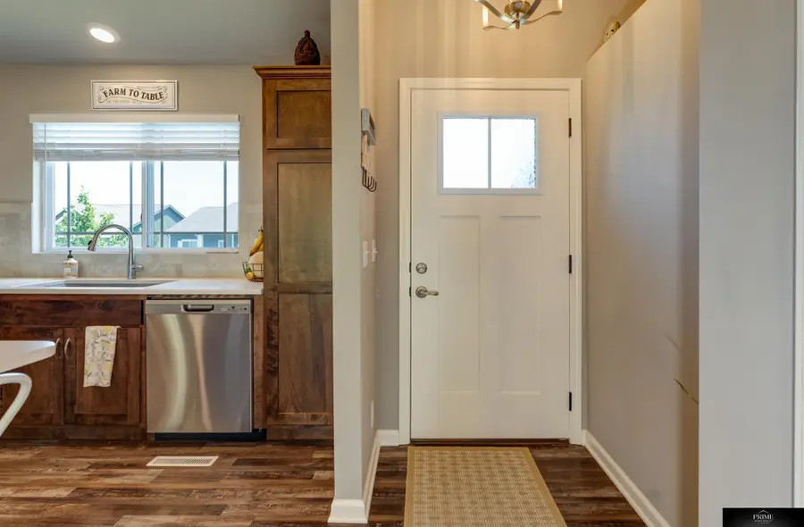 7720 N 108 Street, Omaha, NE 68142 - #3