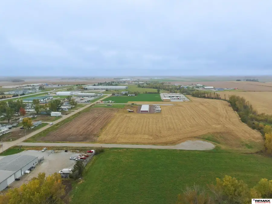 998 Spruce Street, Seward, NE 68434 - #2