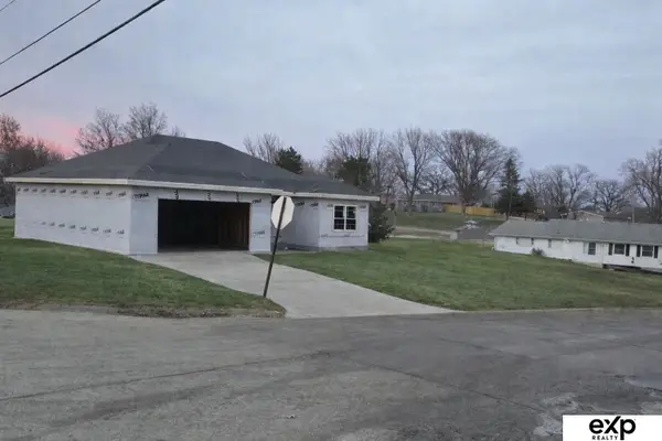 1424 2nd Avenue, Plattsmouth, NE 68048