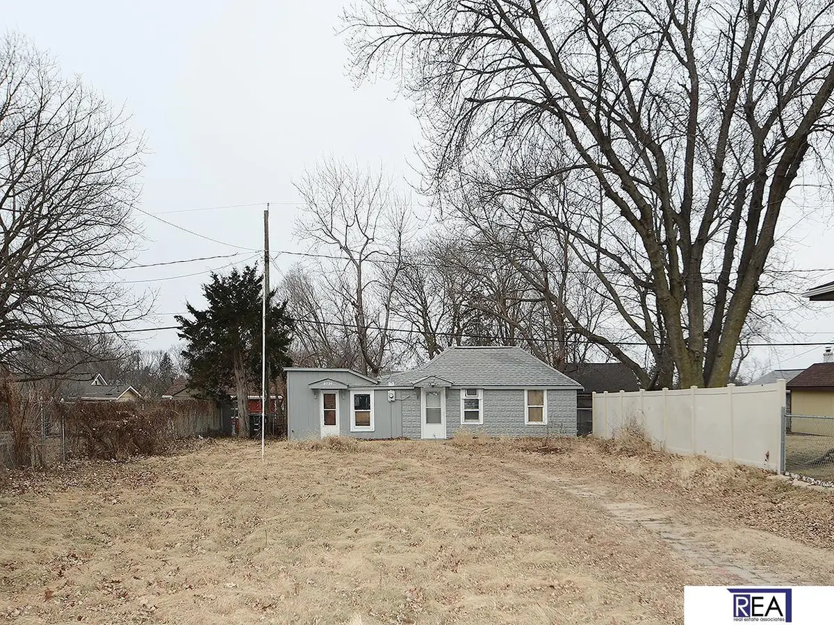 2330 N 69 Street, Omaha, NE 68104 - Image #1