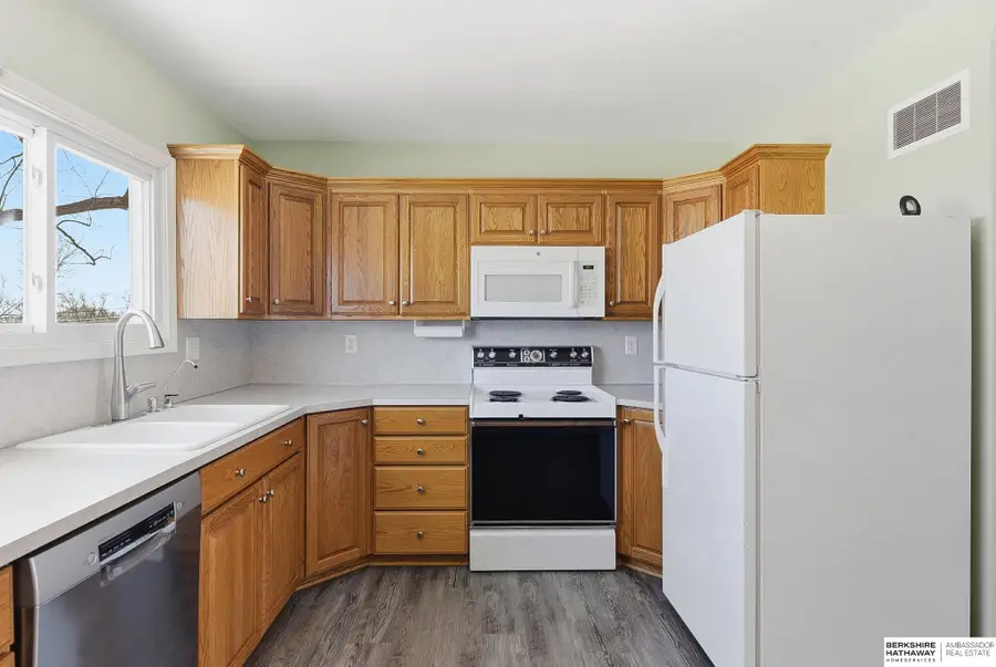 317 N Osage Street, Papillion, NE 68046 - Image #2