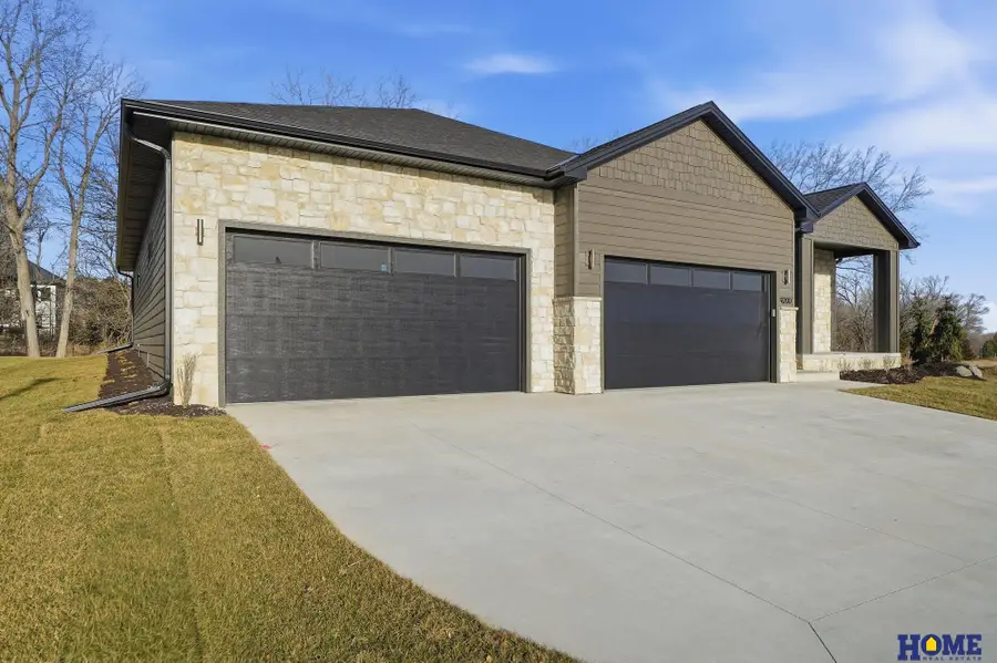 9200 Triana Lane, Lincoln, NE 68520 - #2