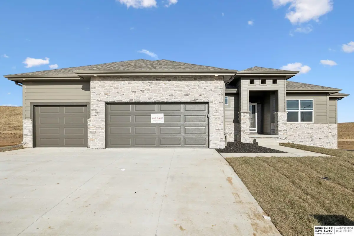 18410 Sycamore Drive, Gretna, NE 68028 - #1
