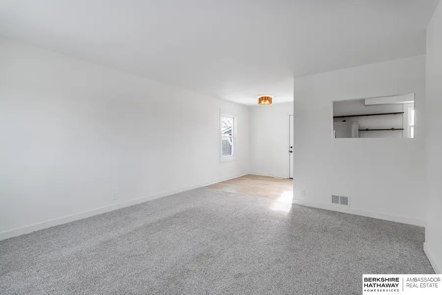 343 Highland Drive, Gretna, NE 68028 - Image #2