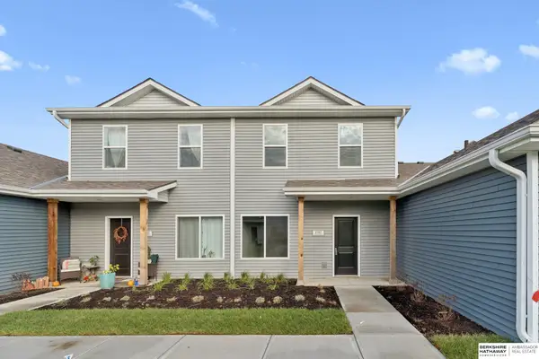 2167 N Aaron Way, Fremont, NE 68025