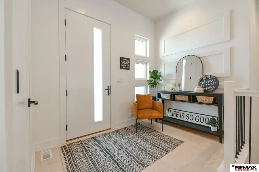 921 S 88th Street, Lincoln, NE 68520 - Image #3