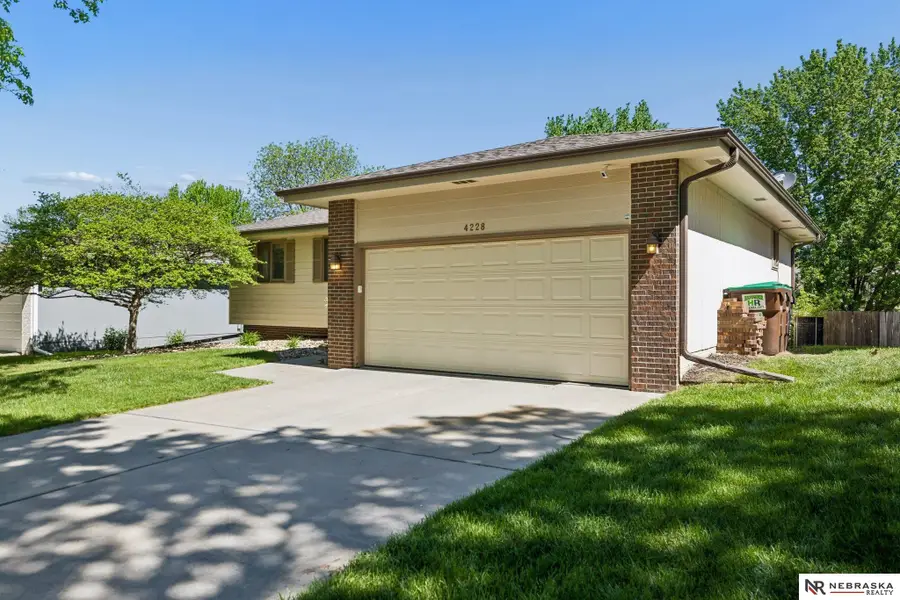 4228 Duxhall Drive, Lincoln, NE 68516 - #3