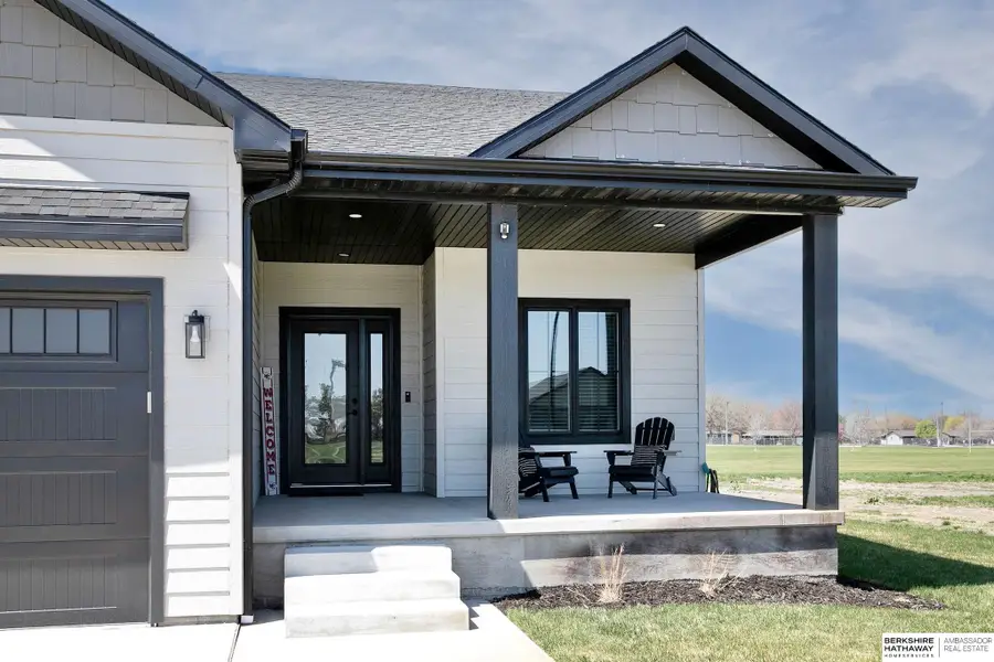 280 N 19th Street, Geneva, NE 68361 - Image #2