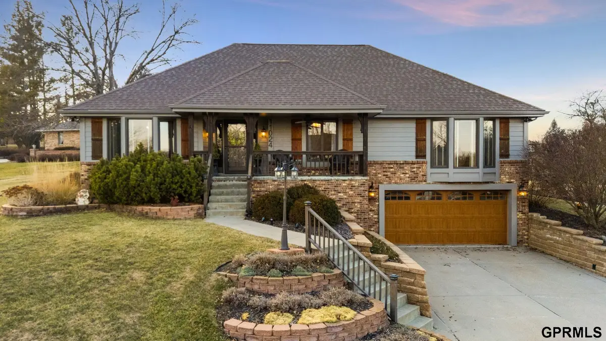 11024 N 61st Street, Omaha, NE 68152 - Image #1