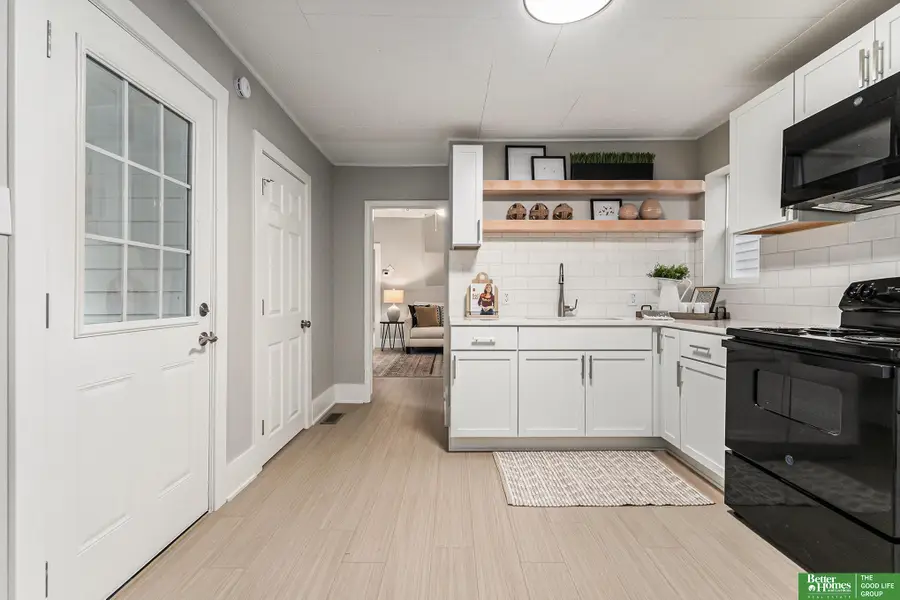 5239 S 21st Street, Omaha, NE 68107 - #3