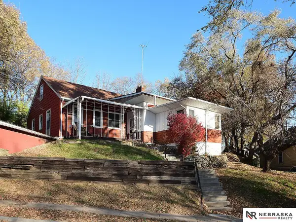 3188 Stone Avenue, Omaha, NE 68111