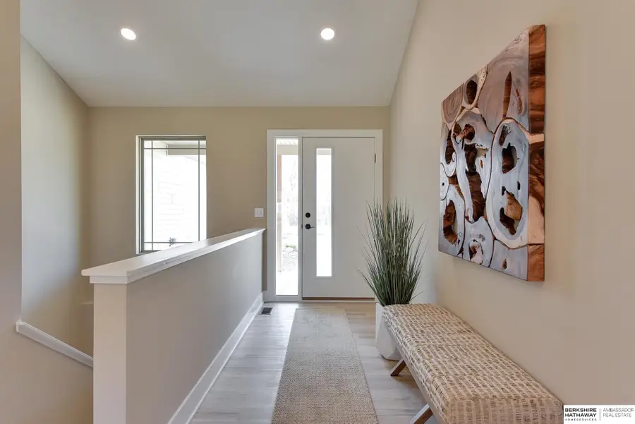 5026 S 198th Avenue, Omaha, NE 68135 - Image #2