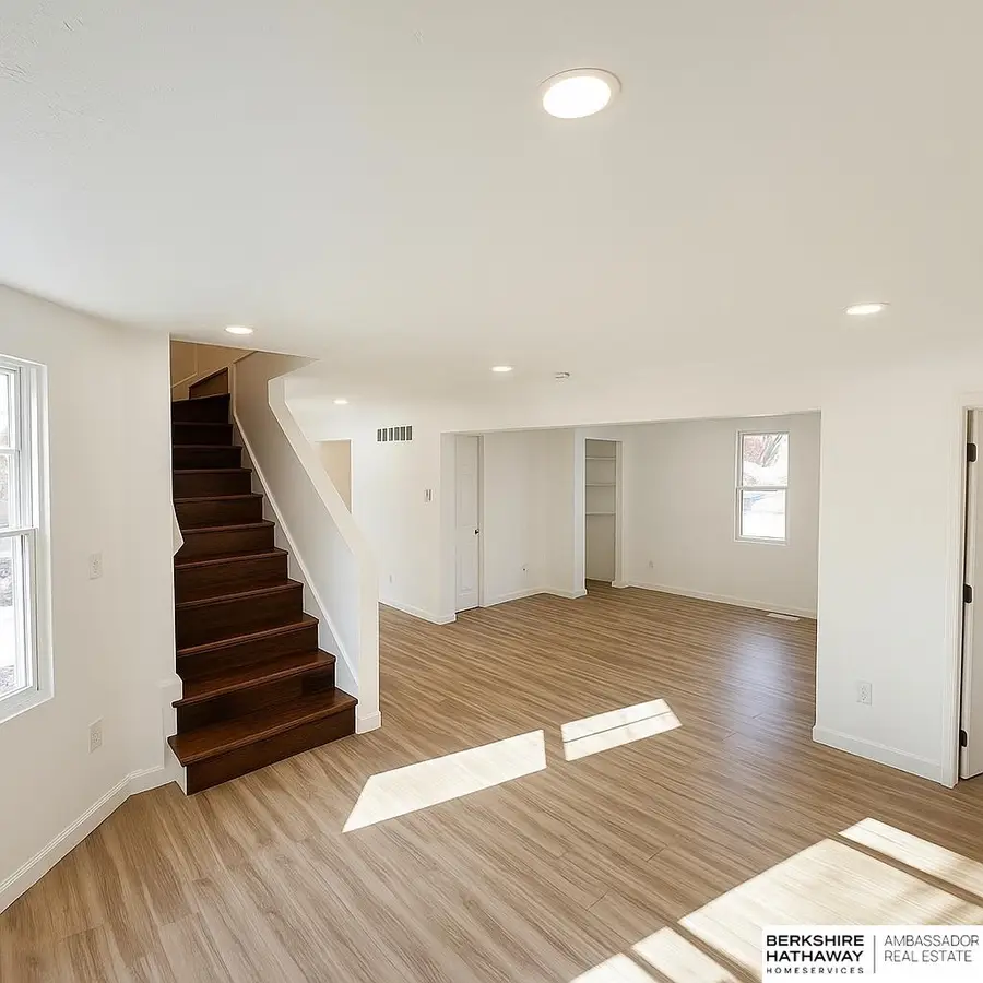 4624 N 37th Street, Omaha, NE 68111 - Image #3