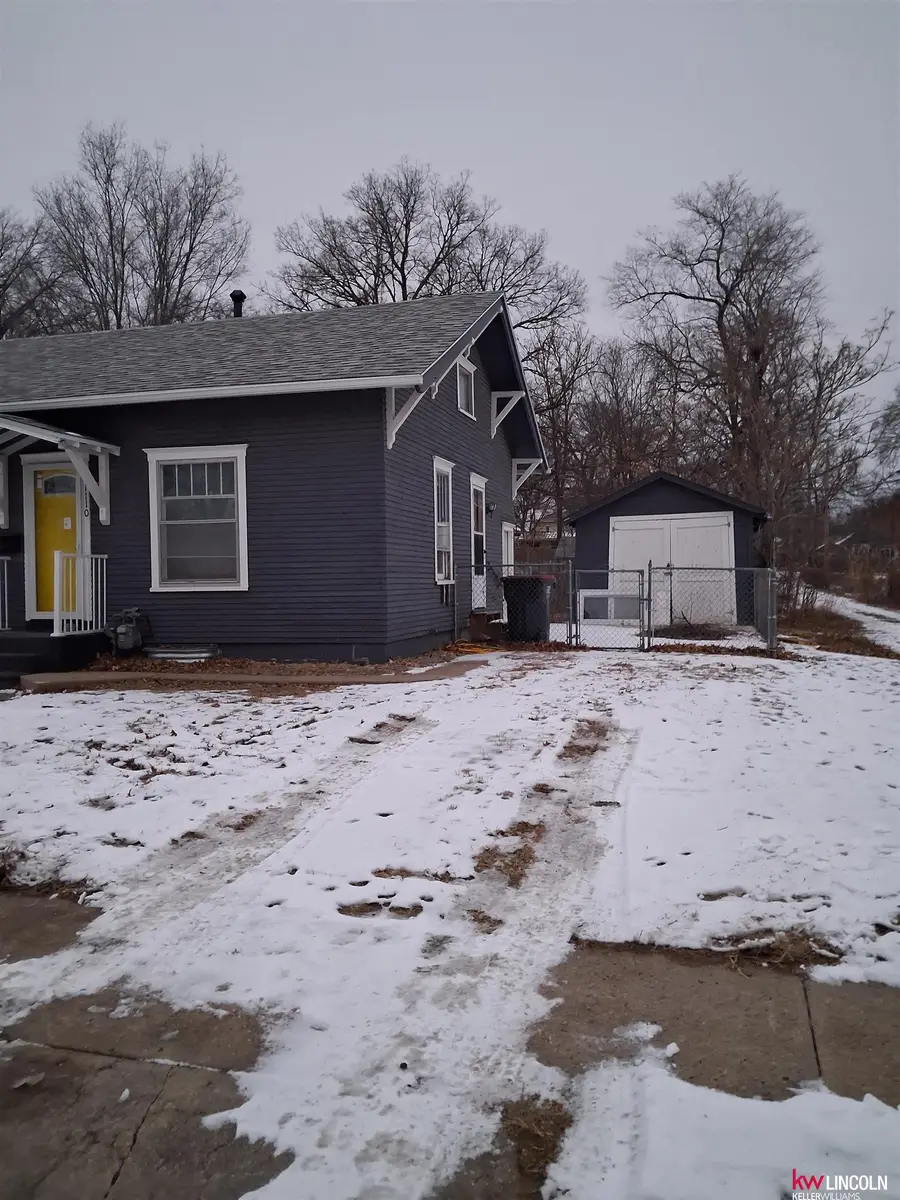 1110 High Street, Beatrice, NE 68310 - #2