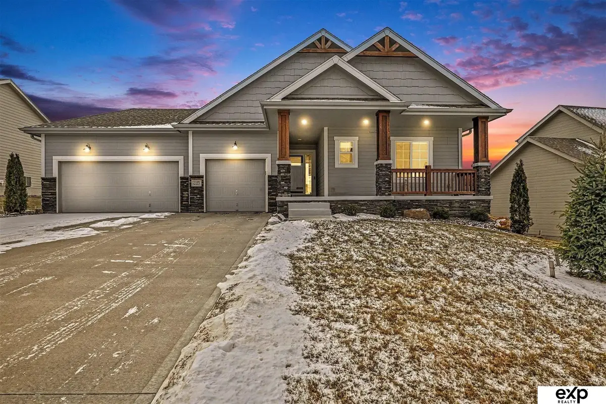 21371 Blaine Street, Elkhorn, NE 68022 - Image #1