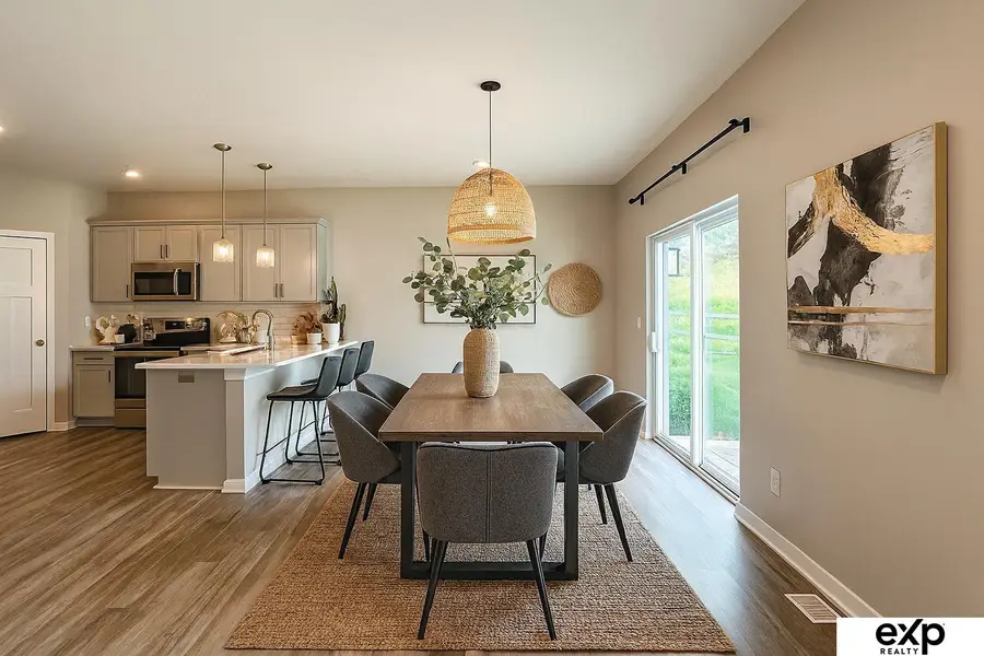 7919 N 93rd Street, Omaha, NE 68122 - #3