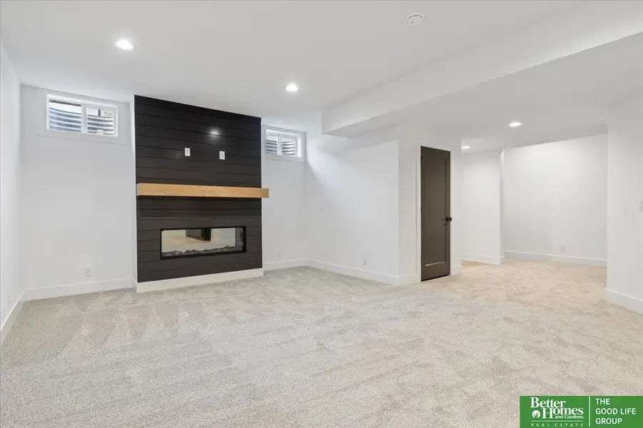 5717 N 198th Street, Elkhorn, NE 68022 - Image #3