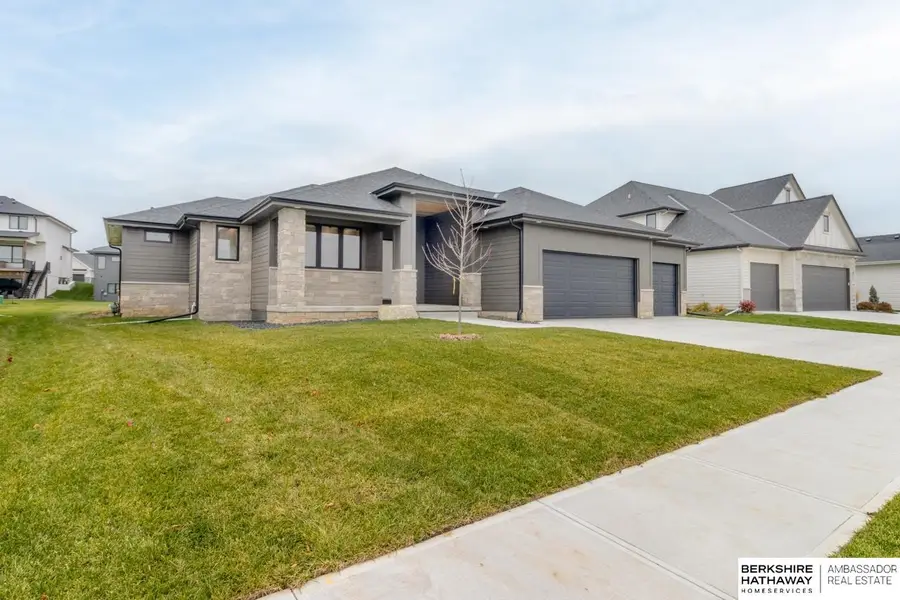21052 Joseph Street, Elkhorn, NE 68022 - Image #3