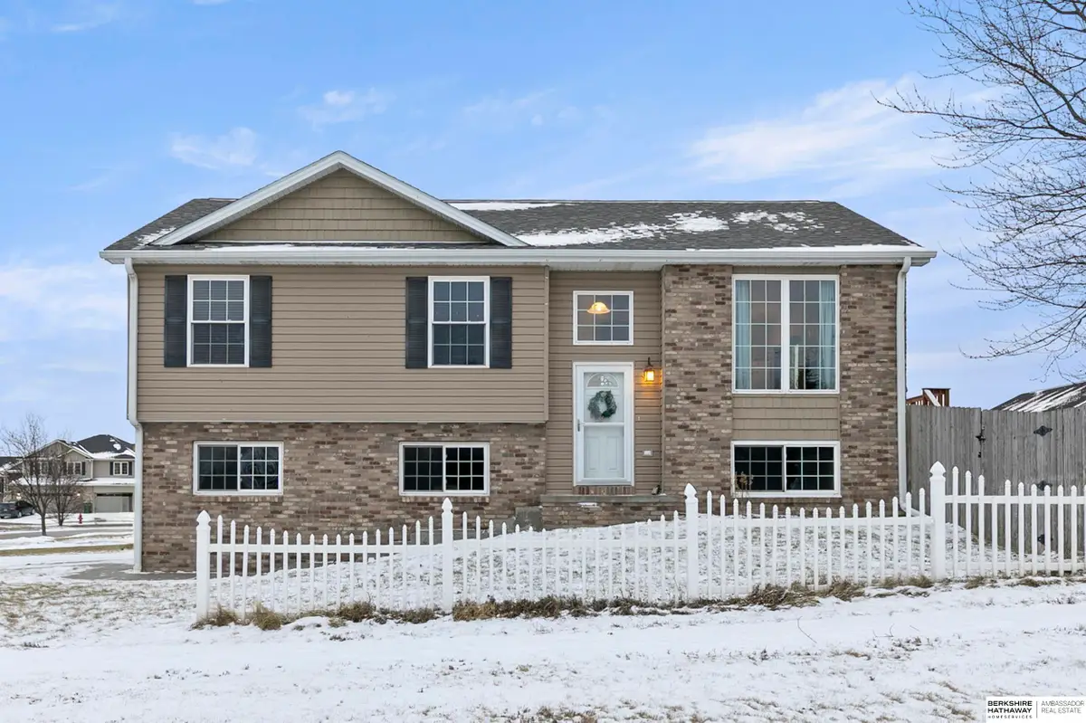 5701 S 96th Street, Lincoln, NE 68526 - Image #1