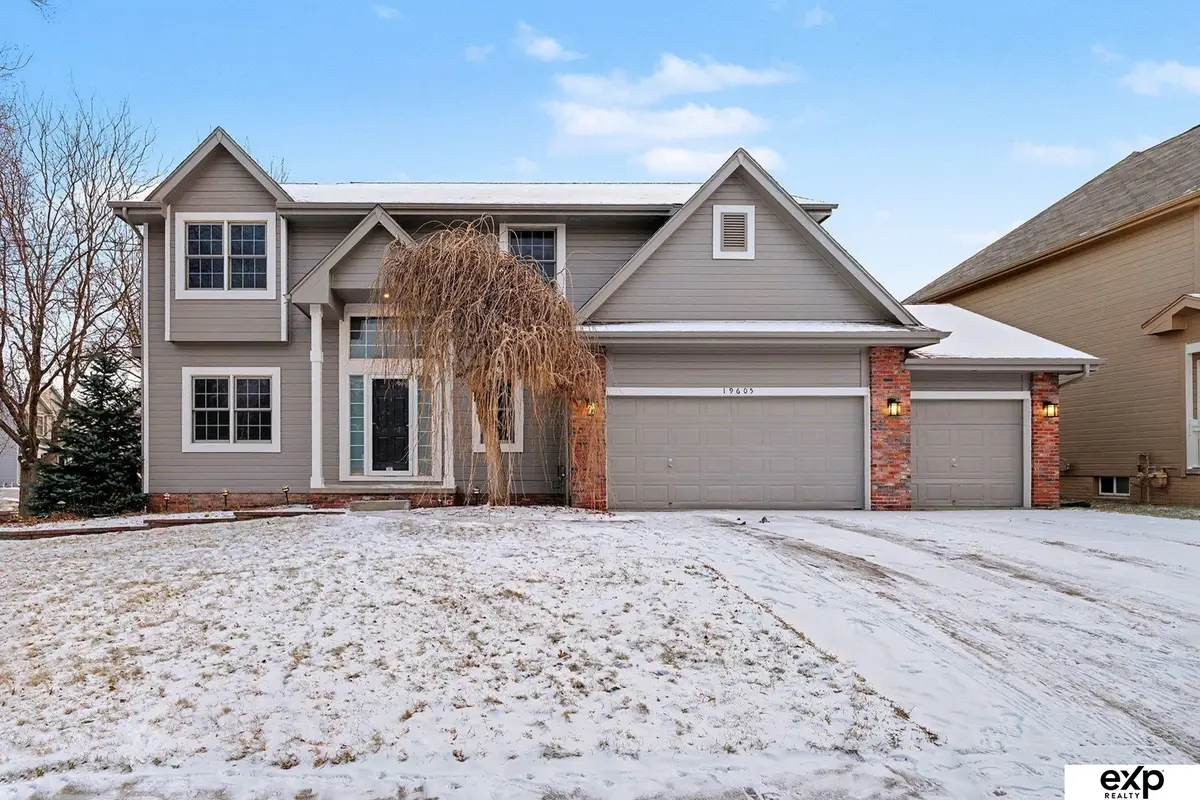 19605 Pierce Street, Omaha, NE 68130 - Image #1