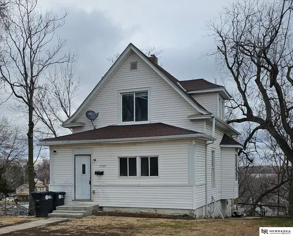 1725 S 28th Street, Omaha, NE 68105