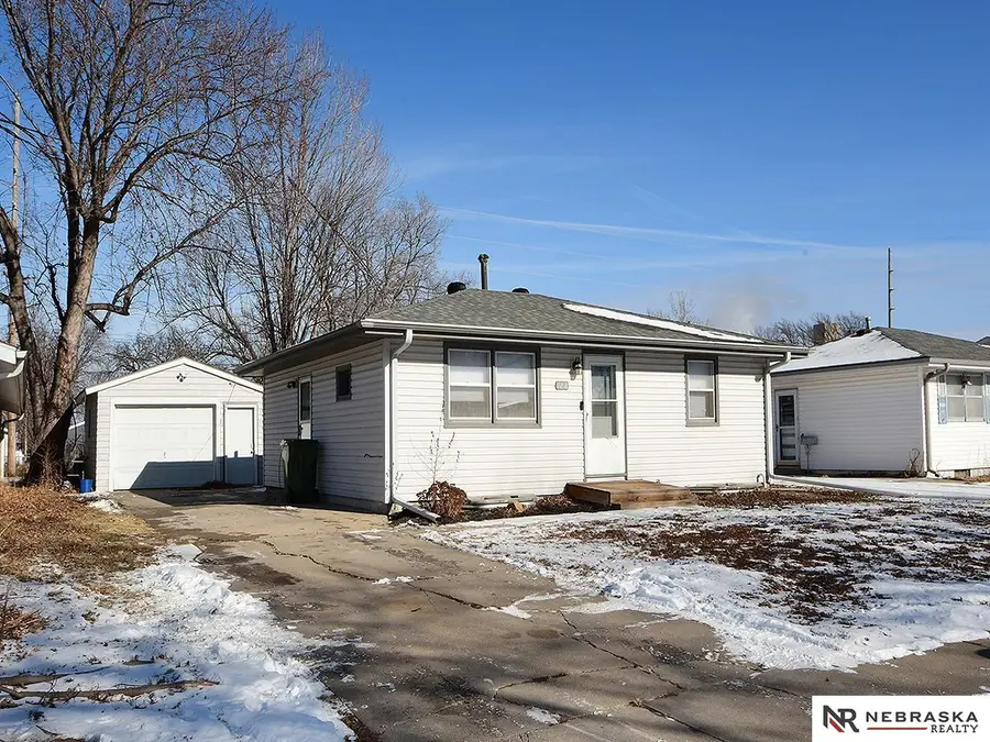 7218 Morton Street, Lincoln, NE 68507 - Image #3