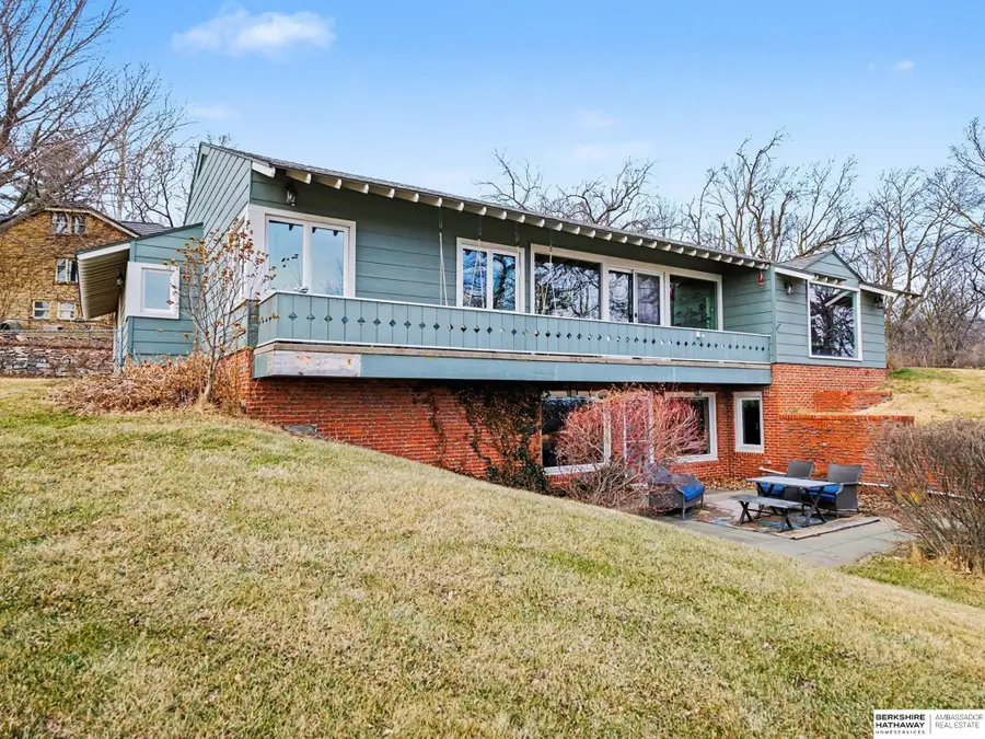 9660 N 29th Street, Omaha, NE 68112 - Image #2