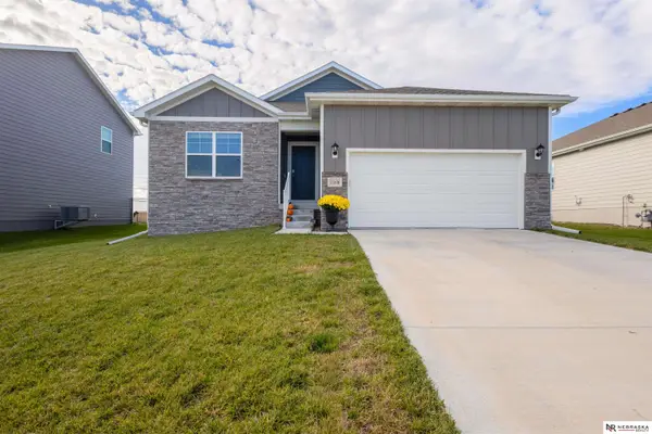 11606 S 191st Avenue, Gretna, NE 68028