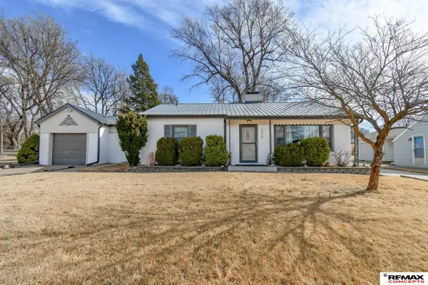 1722 N 56th Street, Lincoln, NE 68504