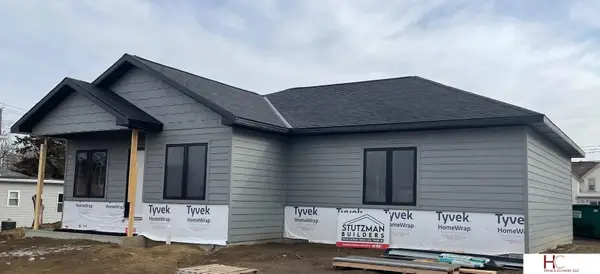 308 Maple Street, Friend, NE 68359